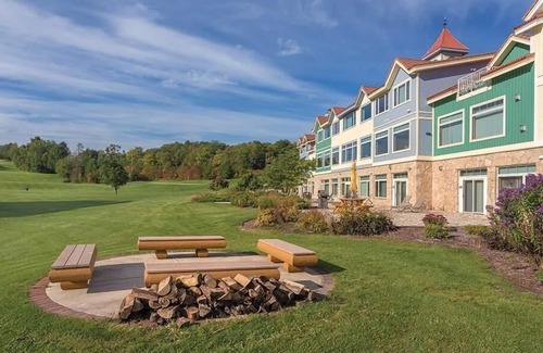 Fish Creek Condo | Wyndham Little Sweden | 2BR/2BA King Balcony Suite