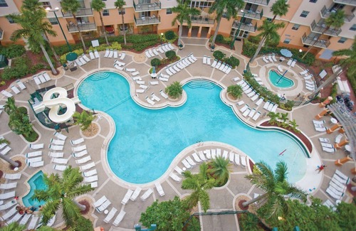 Survey Creek Condo | Wyndham Palm-Aire | 2BR Suite Pool & Resort Access