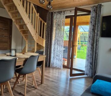 Stary Gierałtow Ski Chalet | Wypoczynkowy Zakątek w Górach