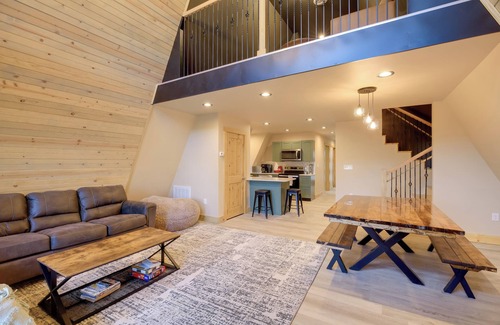 Wytheville Cabin | Wytheville A-Frame Cabin w/Wraparound Deck