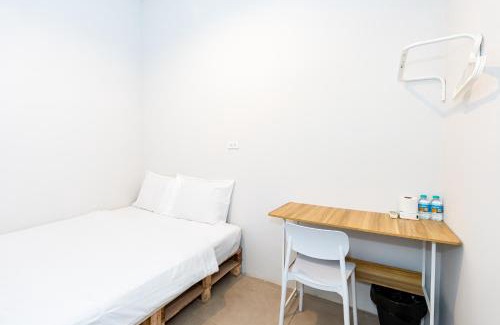 Talat Yot Apartment | X The Hidden Khaosan - เดอะ ฮิดเด้นข้าวสาร