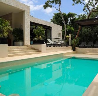 Akumal Bed & Breakfast | Xaha Villas Suites & Golf Resort