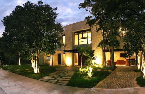 Akumal Bed & Breakfast | Xaha Villas Suites & Golf Resort