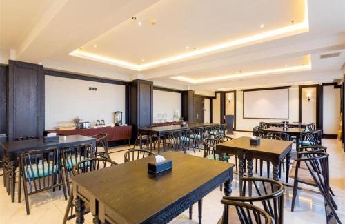 Huanggu Hotel | Xana Hotelle·Shenyang North Railway Station Square