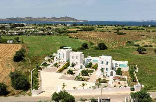Zipari Villa | Xenos Villa 6 with a Private pool near the sea