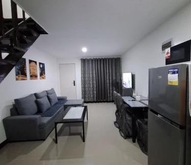 Mabalacat City House | Xevera Mabalacat Heart Staycation