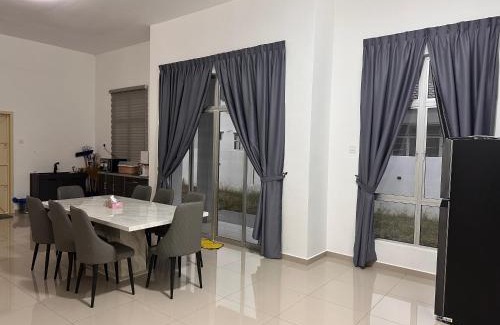 Kampung Sidam Kanan House | Xiang Homestay