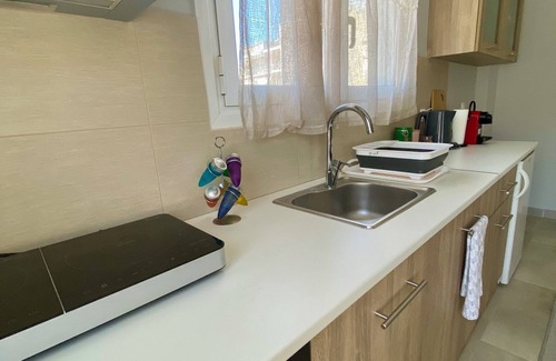 Mesolongi Apartment | Xrysa's Central City Apartment in the heart of Messolonghi