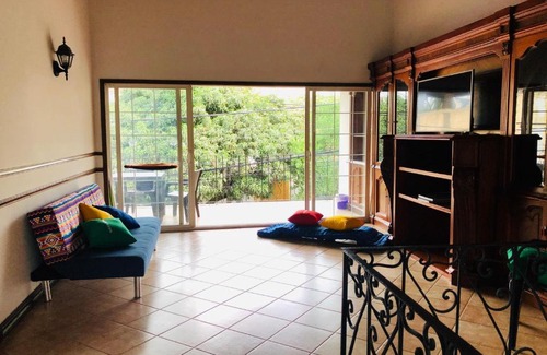 San Antonio House | Xué Hostel Boutique El Peñón