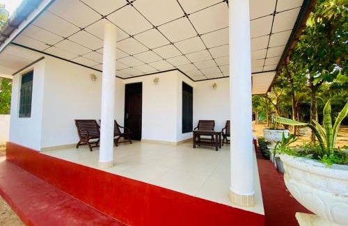 Kirinda Apartment | Yala Beach Resort Kirinda