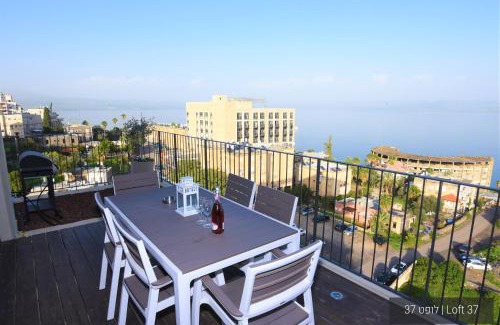 Tiberias Old City Apartment | YalaRent La Mera- Suits Hotel with Sea of Galilee views