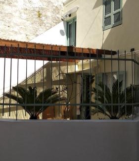 Symi House | Yalitzi