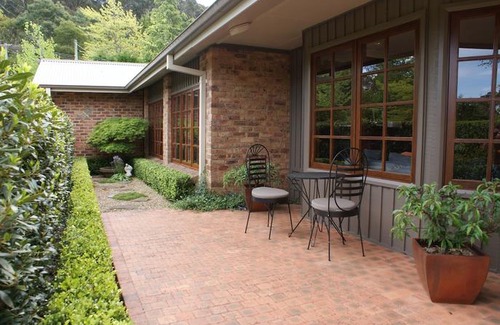 Bundanoon Bed & Breakfast | Yallambee B&B