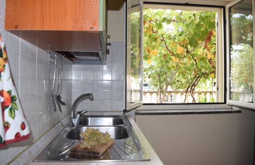Marinella Di Cutro Apartment | Yamalu House