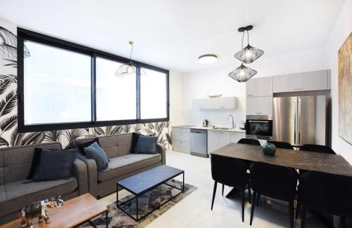 Tel Aviv Apartment | Yang by HolyGuest