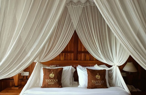 Batuan Hotel | Yanyan Resort Ubud