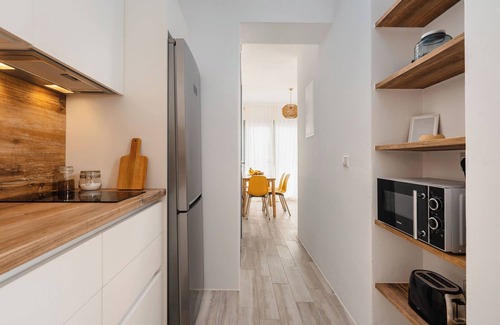 Agia Anna Apartment | Yara Apt 40m from the Beach Jacuzzi & Rooftop
