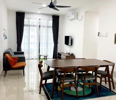 Bandar Penawar Apartment | Yara's Homestay at Desaru Utama Residence