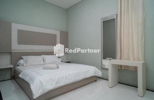 Bogor Barat Hotel | Yayah Rooms Bogor Syariah Mitra RedDoorz