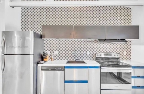 Oakland Park House | YDarshHome-2