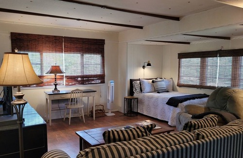 Vanderpool House | Year Round Fun Awaits at Hidden River Retreat! Secluded, Private River Access Less than 3 miles from Lost Maples State Natural Area