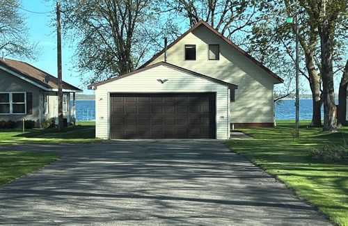 Osakis House | Year round home on Lake Osakis, Minnesota.