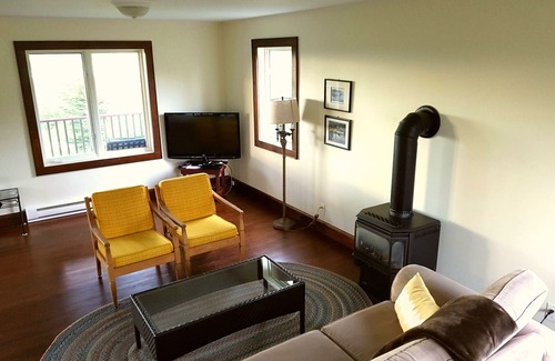 Margaree Harbour House | Year-round Vacation Rental - Fly Fishing, Golf, Beaches, Cabot Trail & More.n