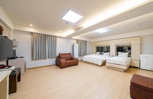 Yecheon Hotel | Yecheon Paradise Hotel