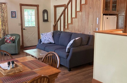 Robbinsville Cabin | Yellow Branch Farm House near Fontana Lake, Fontana Dam, the Appalachian Trail