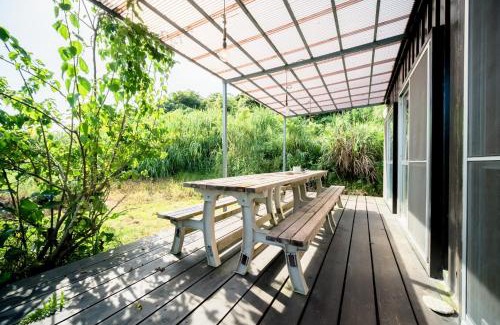 Sakimotobu House | Yellow Submarine Guesthouse - Vacation STAY 98284v