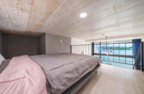 Dolsan-eup House | Yeosu Andante Pension