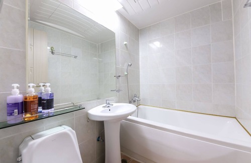 Hak-dong Hotel | Yeosu Hakdong Hill