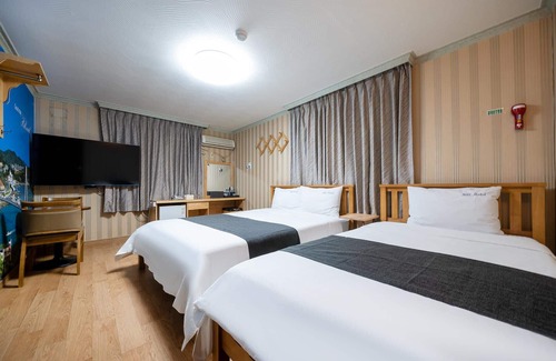 Hak-dong Hotel | Yeosu Hakdong Hill