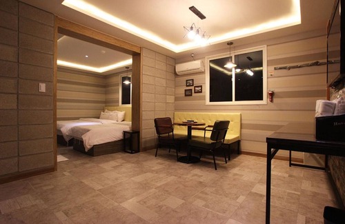 Hak-dong Hotel | Yeosu Hakdong JA Self Check-in Motel