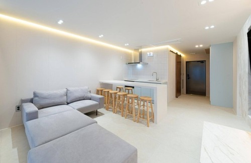 Dolsan-eup House | Yeosu La Pause Pension