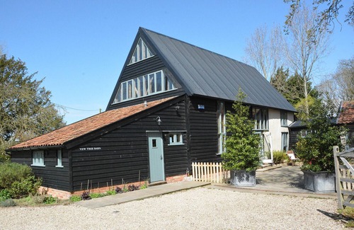Woodbridge House | YEW TREE FARM BARN, WORLINGWORTH, pet friendly in Framlingham