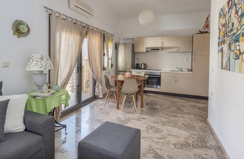 Agkisaras Apartment | Yialos Cohili Beach Residence by Estia