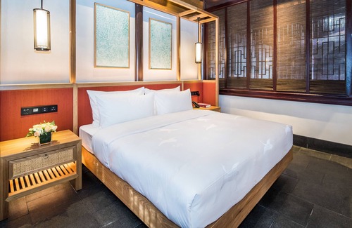 Tinghu Qu Resort | Yihe lake shore Hotspring