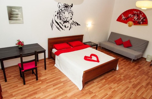 Leninskiy rayon Apartment | Yin Yang in Moskva Complex
