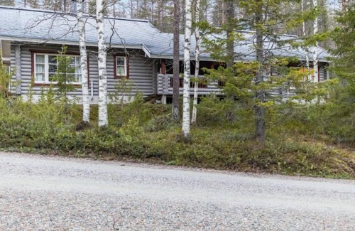 Akaslompolo House | Ylläksen Tunturihonkamaja 5 by Interhome