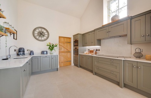 Trawsfynydd House | Ynys Cadno - Three Bedroom House, Sleeps 6