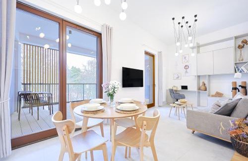 Srodmiescie Apartment | Yoga Zen, apartament z tarasem i widokiem na park