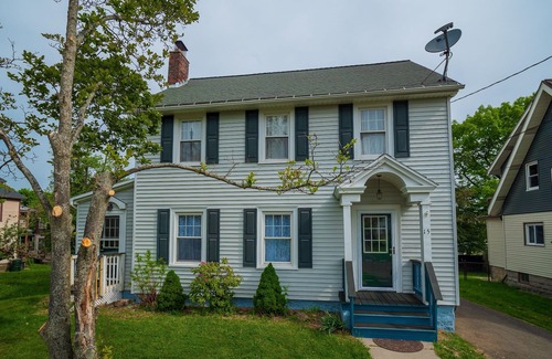 Jamestown House | Yogi's I love Lucy-themed 4-bed Home with A/C, Chautauqua Lake, Jamestown NY
