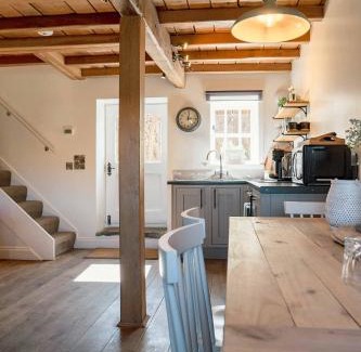 Bainbridge Hotel | Yorebridge House