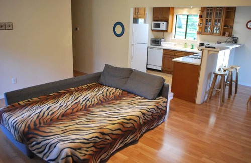 Groveland House | Yosemite is Calling, Low Seasonal rates, 2br/2ba