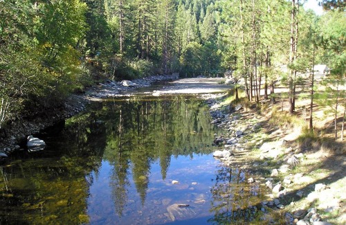 Harden Flat Resort | Yosemite Lakes Cottage 49