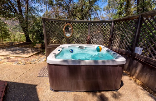 Mariposa House | Yosemite Oaks Retreat, Views, Pool & Hot Tub, Game Room, & So Much More!