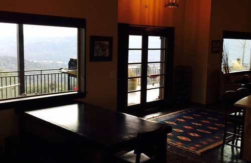 Ahwahnee Villa | Yosemite South Gate Villa. Breathtaking views sunrise to sunset. Epic pool area.