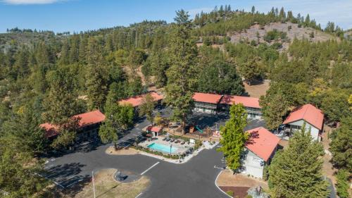 Groveland Hotel | Yosemite Westgate Lodge