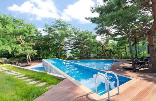 Wonju Villa | You are Suite Pool Villa
